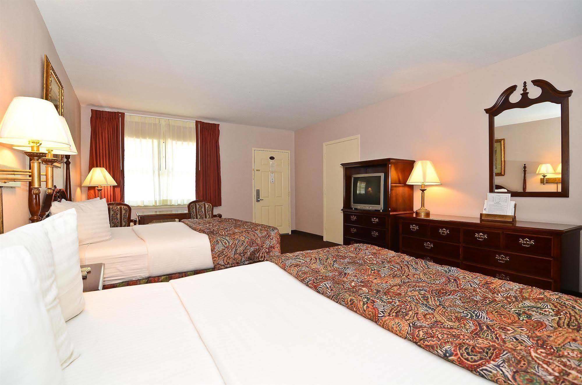 American Inn-Sealy Room photo